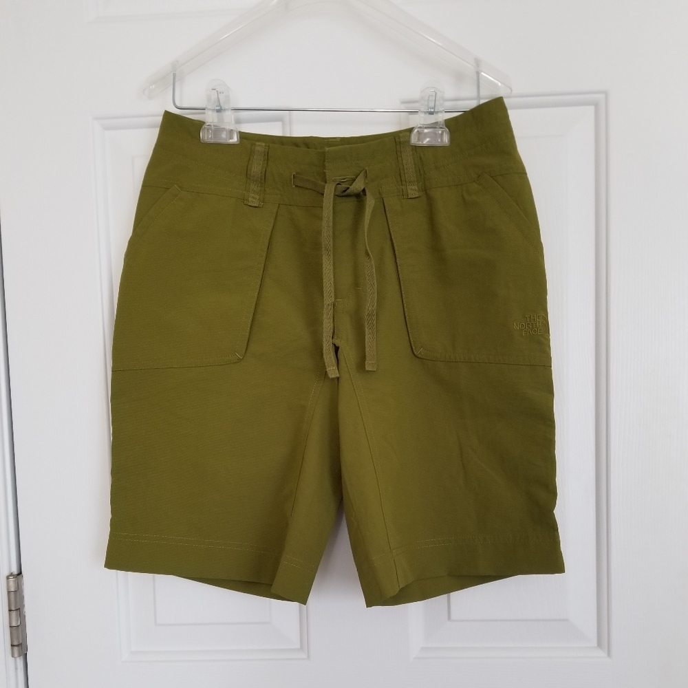 THE NORTH FACE shorts